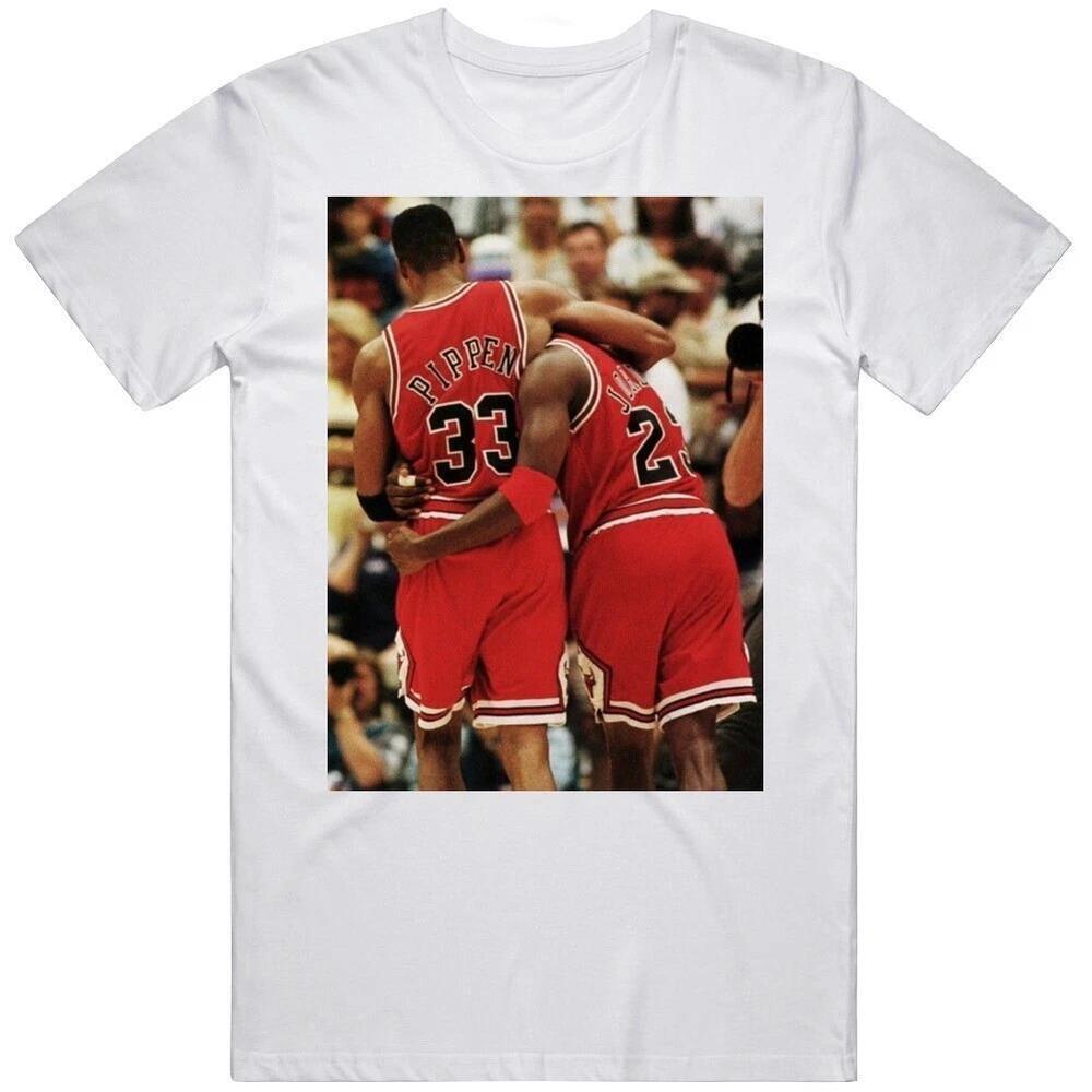Retro Scottie Pippen Holding Up Michael Jordan V2 T Shirt